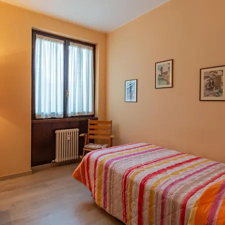 Gaggetto By Interhome לאבנו-מומבלו